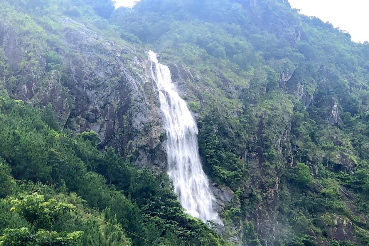 Tác Tình Waterfall Lai Chau Vietnam 